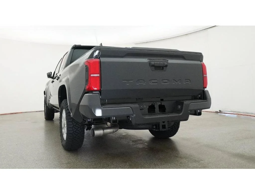 New 2026 Underground Toyota SR5 image 22
