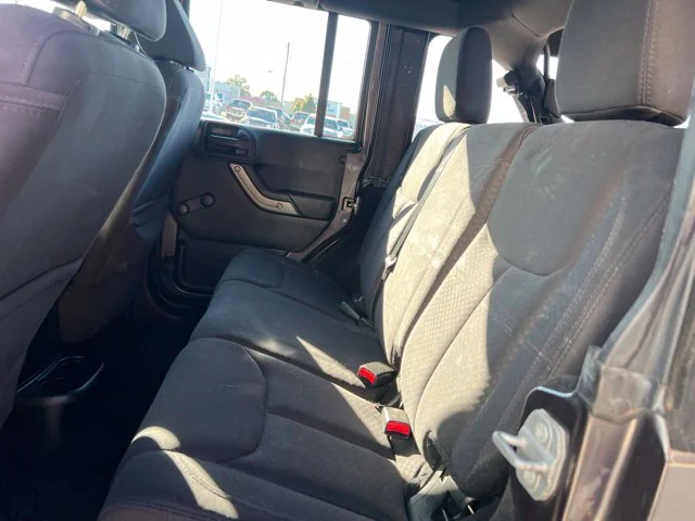 Used 2014 Gray Jeep Unlimited Sport image 24