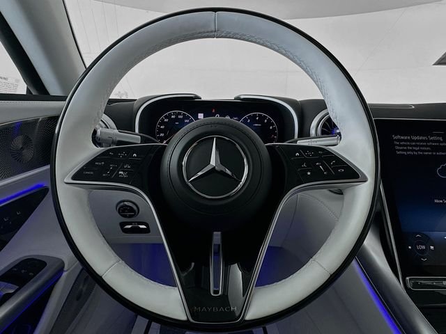 Certified Used 2026  Mercedes-Benz Maybach SL 680 image 11