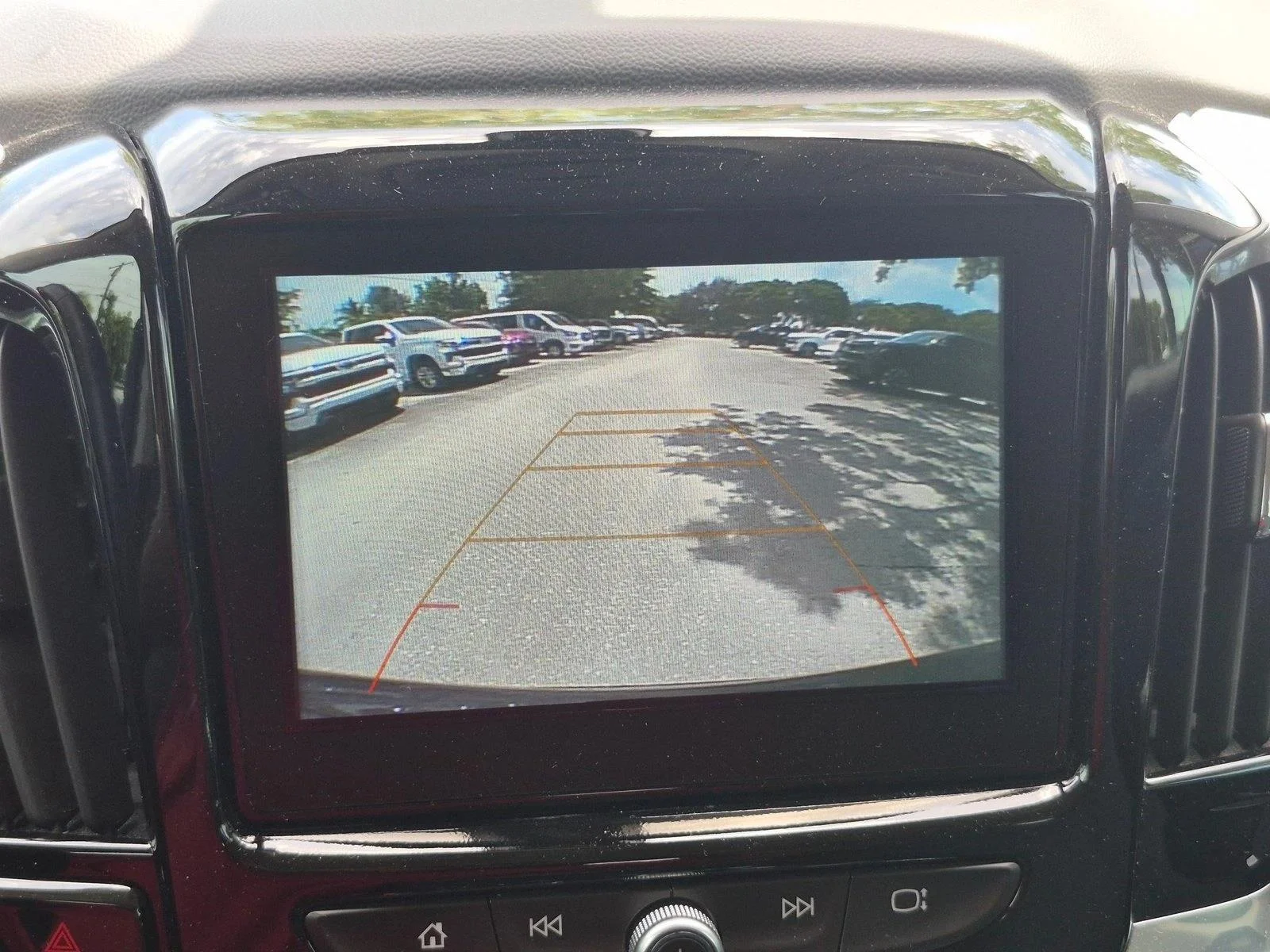 Used 2019 Satin Steel Metallic Chevrolet LT Cloth image 15