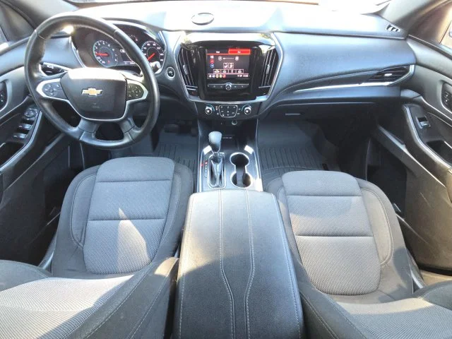 Used 2023 White Chevrolet LT image 37