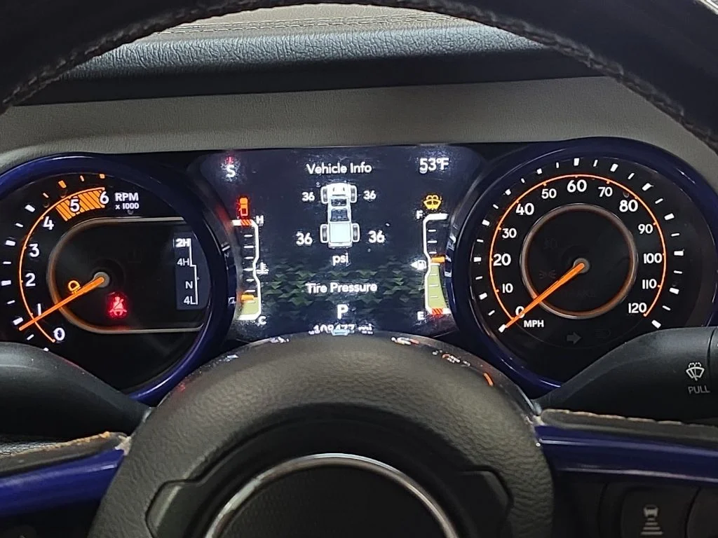 Used 2021 Black Jeep Overland image 21