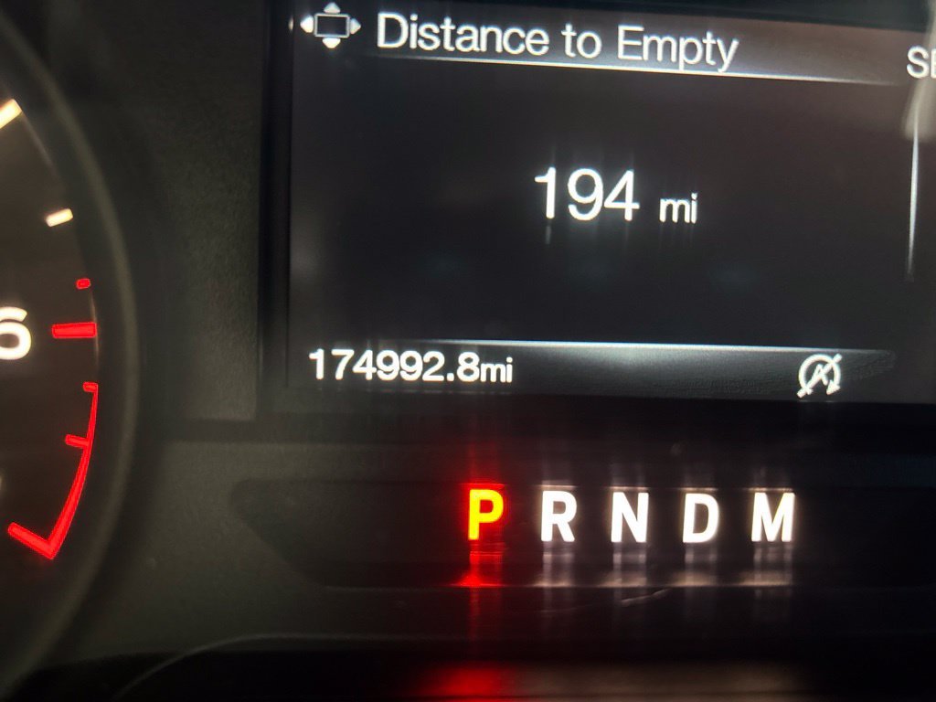Used 2018  Ford XL image 23