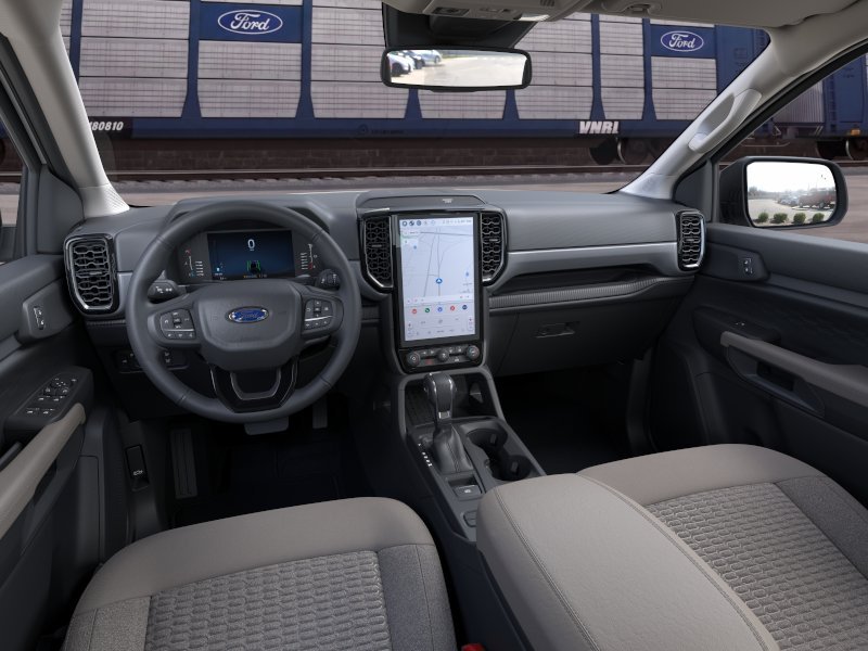 New 2026 Oxford White Ford XLT image 9