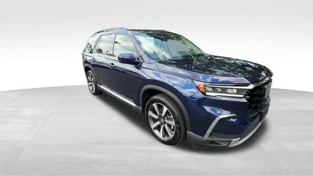 Used 2024  Honda Touring image 9