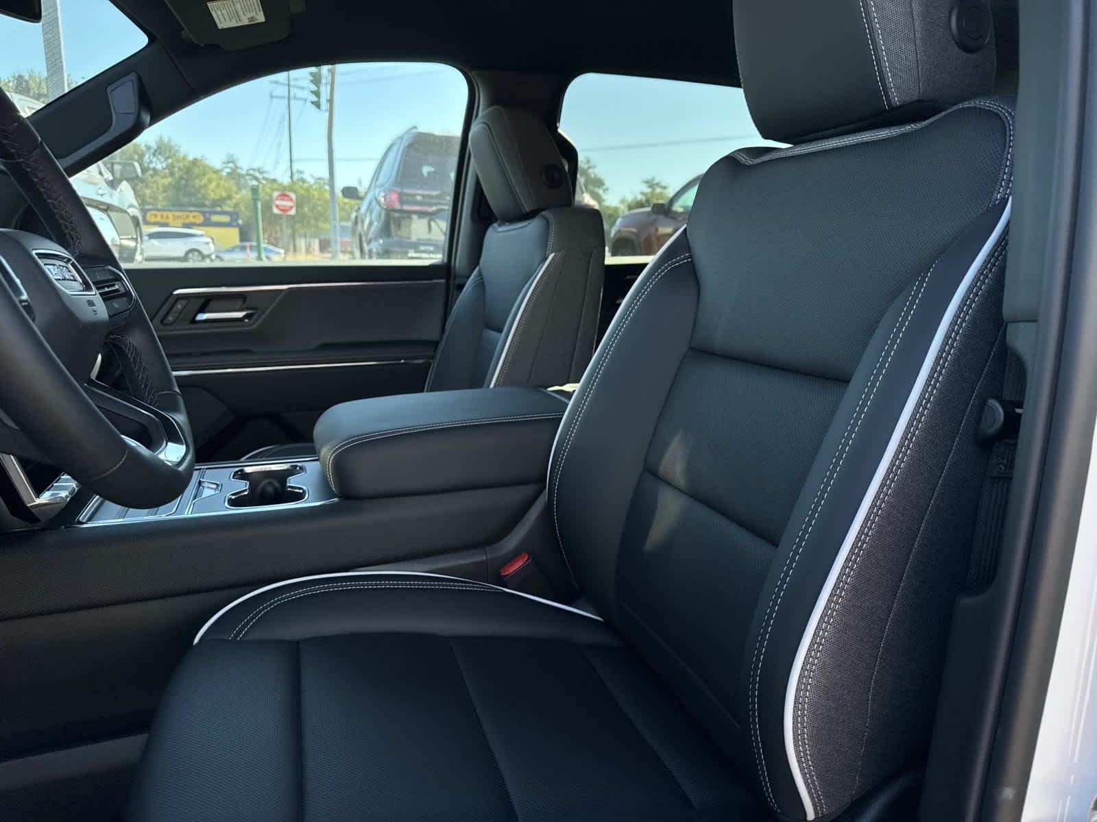2026 GMC Sierra EV Elevation - Photo 9
