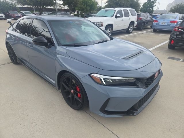 Used 2025  Honda  image 1