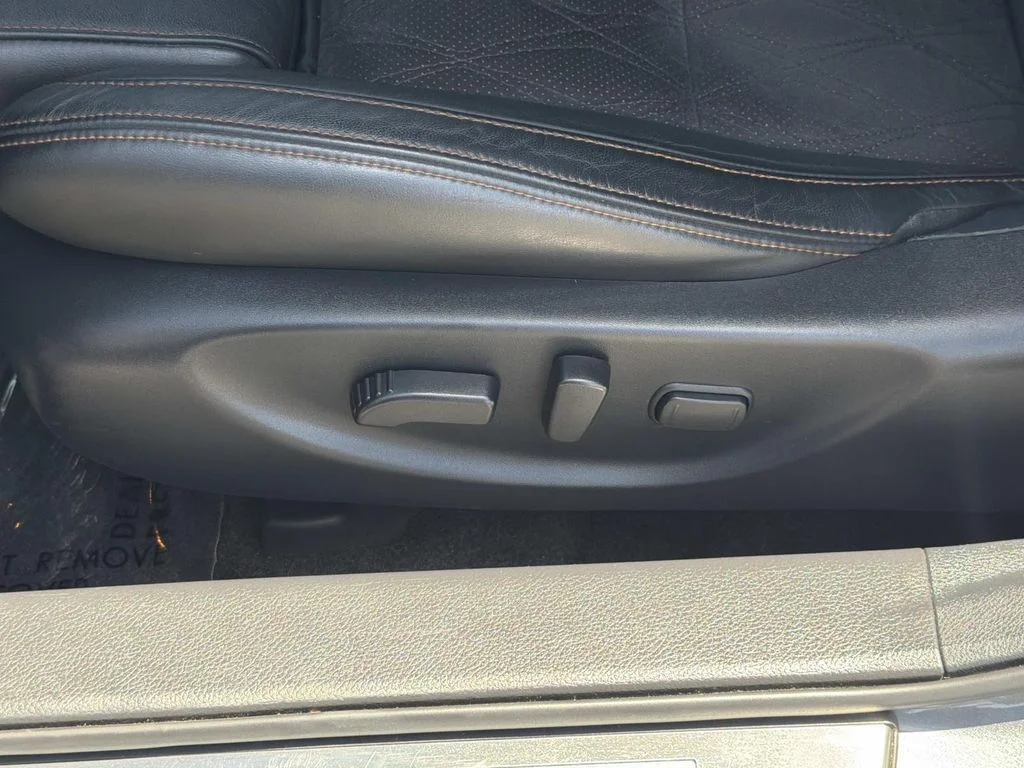 Certified Used 2020 GUN METALLIC Nissan SR image 24