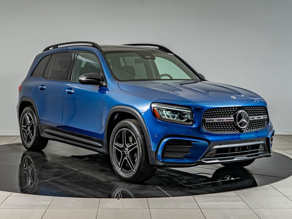Certified Used 2024 Starling Blue Metallic Mercedes-Benz GLB 250 image 3