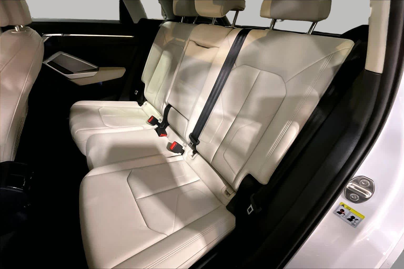 Used 2022 Ibis White Audi S line Premium Plus image 21