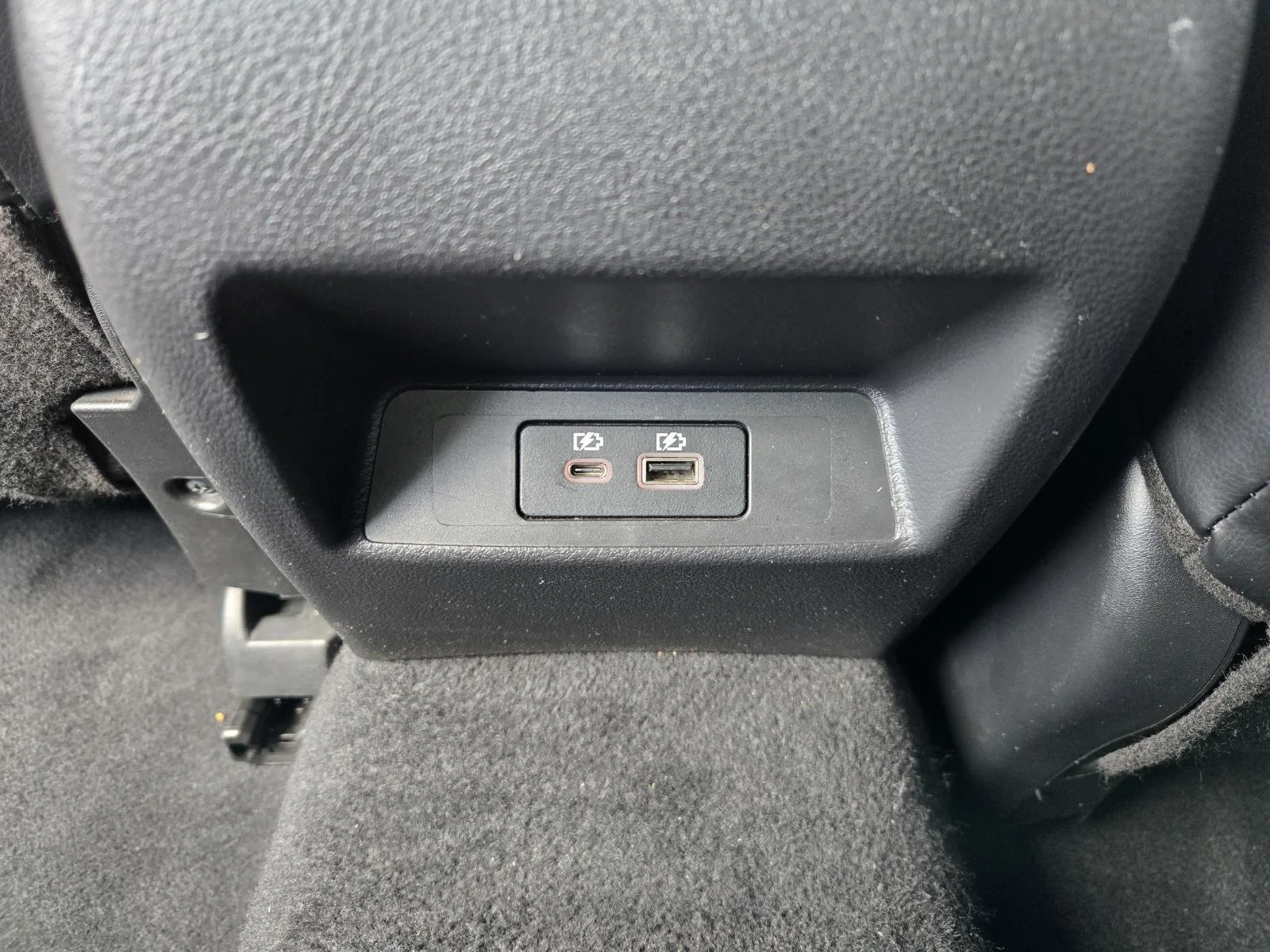 Used 2025 Gray Sky Pearl Nissan SR FWD image 28