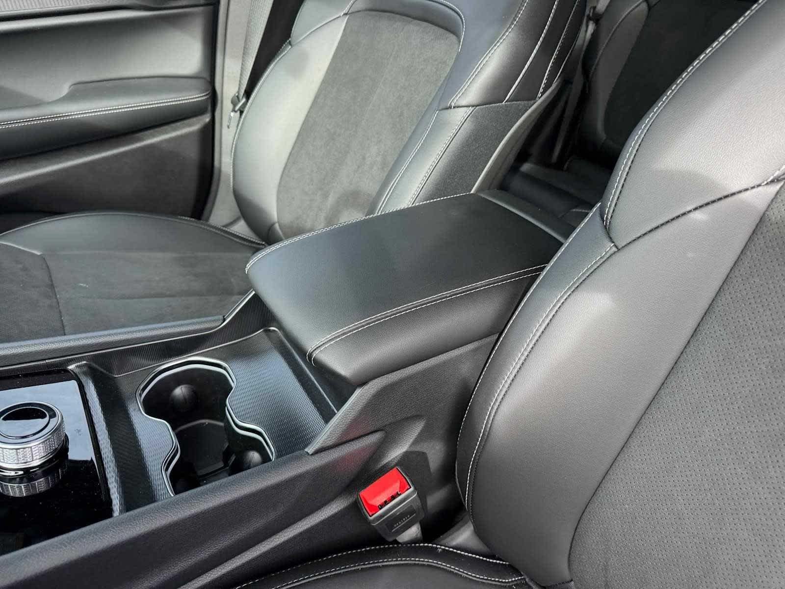 2025 Jeep Grand Cherokee Altitude - Photo 23