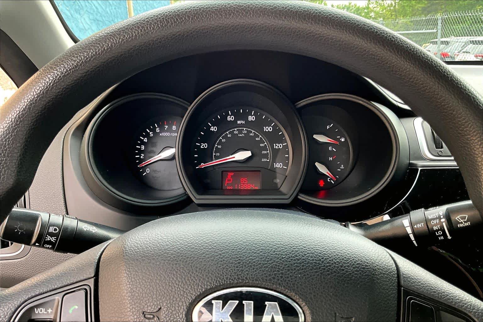 Used 2016 Bright Silver Metallic Kia LX image 25