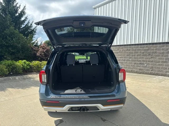 New 2026 Vapor Blue Metallic Ford Tremor image 38