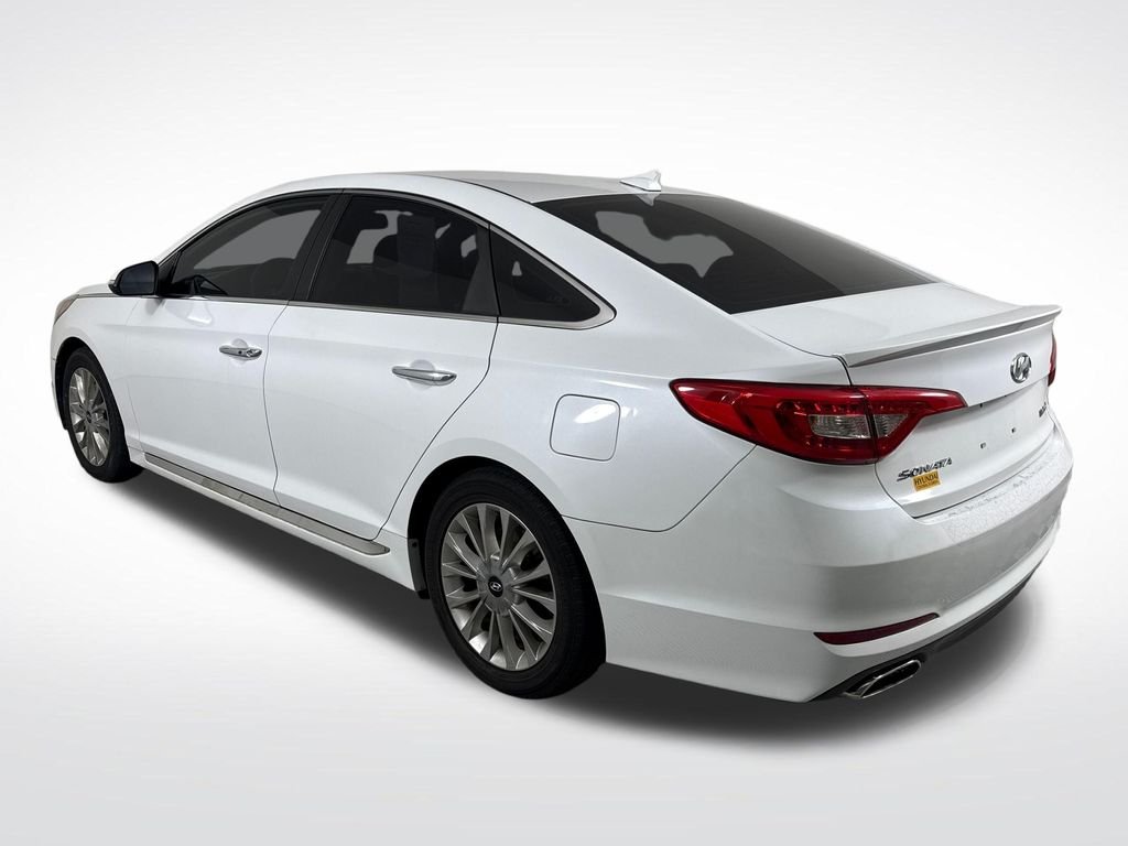 Used 2015 White Hyundai Limited image 5