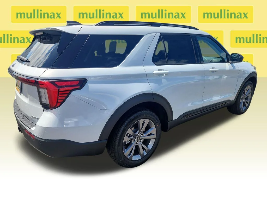 New 2026 White Ford Active image 3