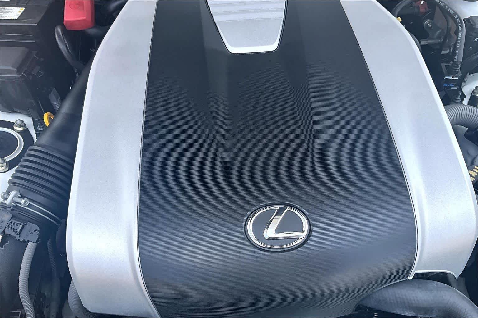 Used 2023 Ultra White Lexus F SPORT image 33