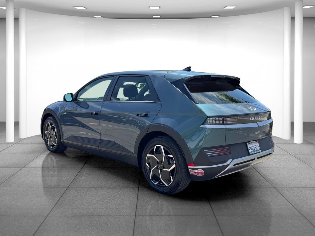 Certified Used 2024 Green Hyundai SE image 3