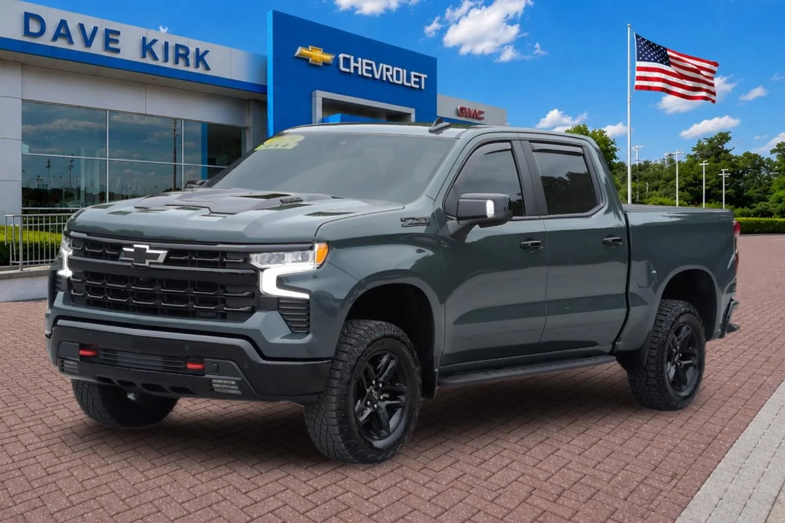 Used 2025 Cypress Gray Chevrolet LT Trail Boss image 7