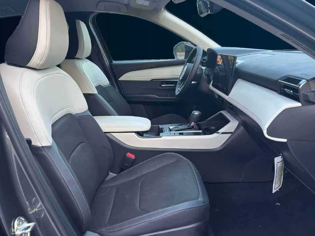 New 2026 Gray Mazda 2.5 S Select image 17