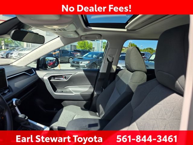 Used 2025 Gray Toyota XLE image 4