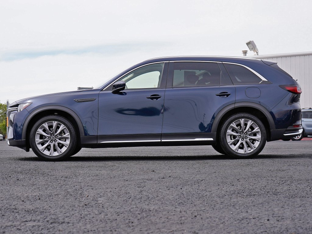 Used 2024 Deep Crystal Blue Mica Mazda 3.3 Turbo Premium image 5