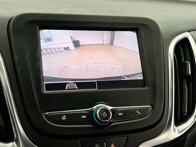 Certified Used 2022 Blue Chevrolet LT image 34