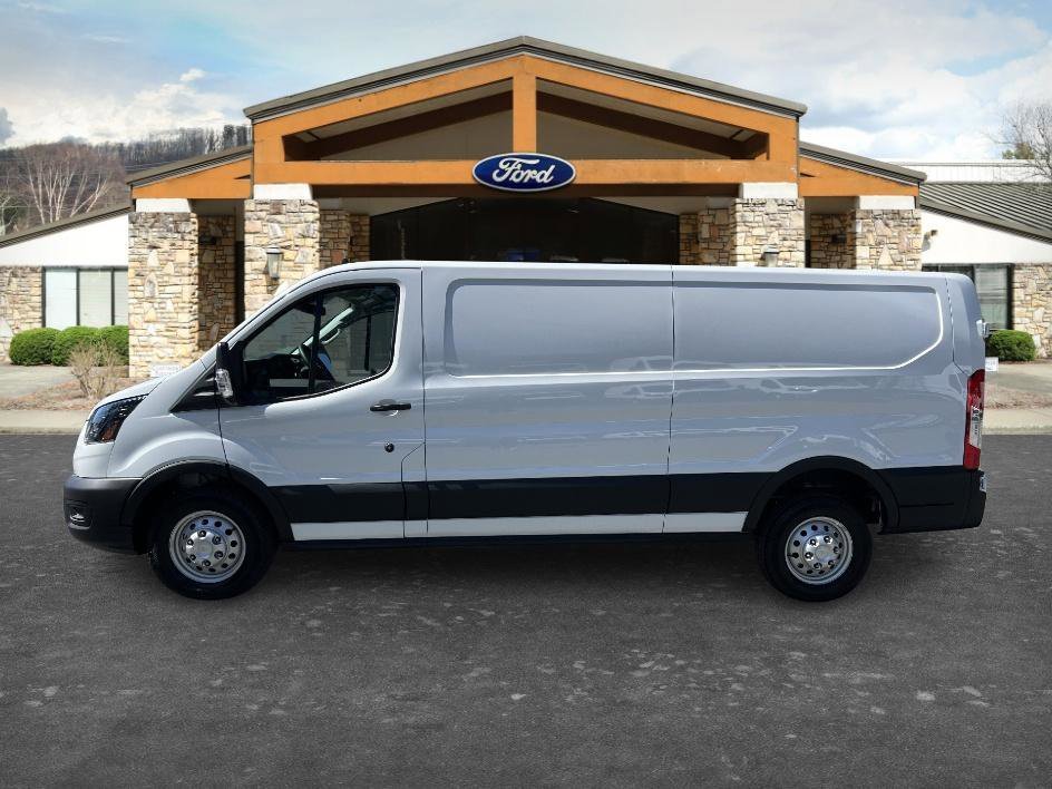 Used 2024 Oxford White Ford Base image 7