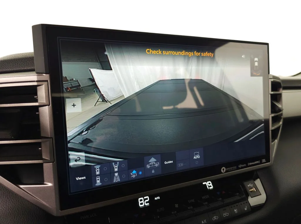 2024 Toyota Tundra Limited - Photo 29