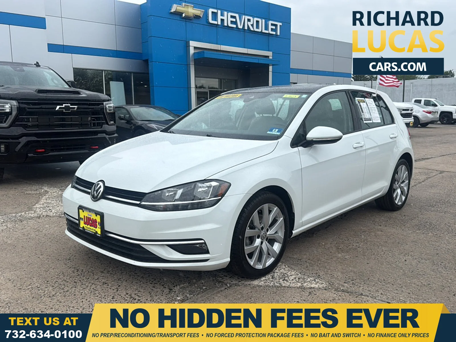 Pure White 2019 Volkswagen Golf SE FWD Hatchback Front-Wheel Drive