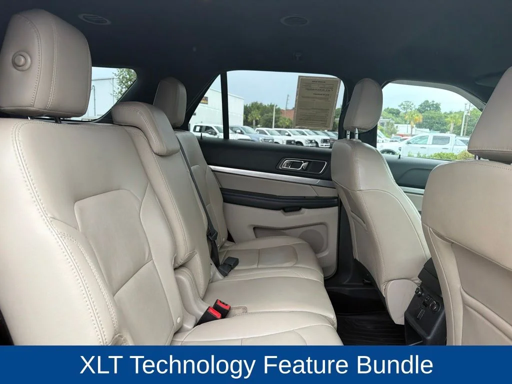 Used 2018 Burgundy Velvet Metallic Tinted Clearcoat Ford XLT image 15
