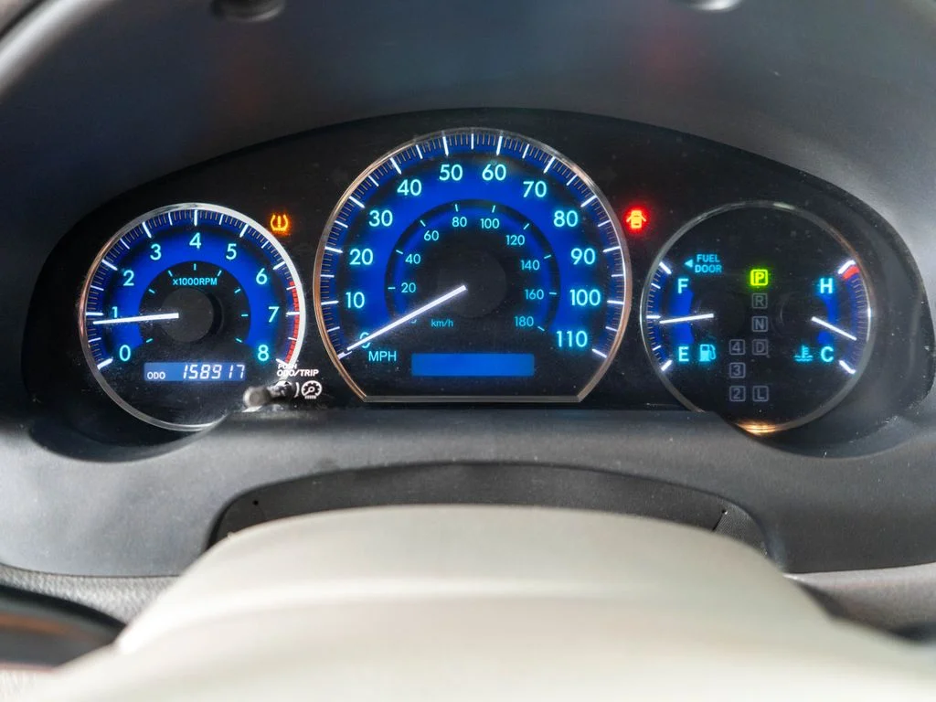 Used 2008 Red Toyota Limited image 19