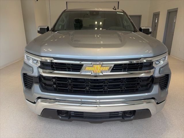 New 2026 Sterling Gray Metallic Chevrolet LT (2FL) image 15