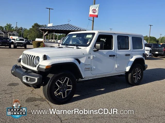 Used 2024 White Jeep Sahara image 3