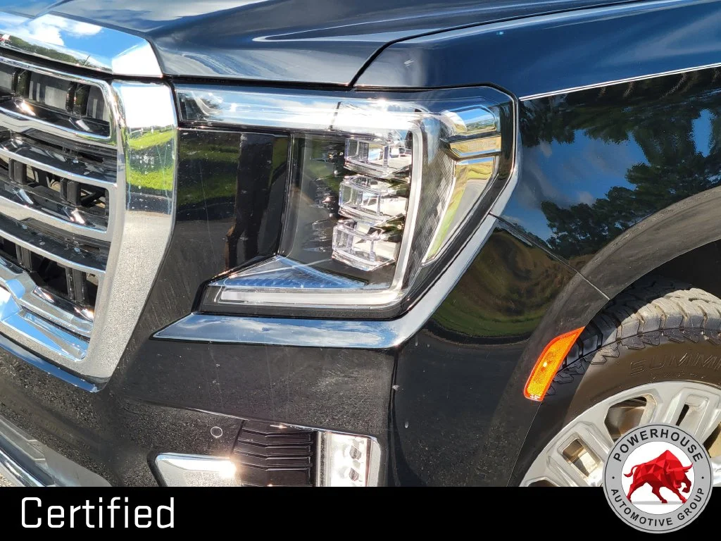 Used 2021 Black GMC SLT image 11