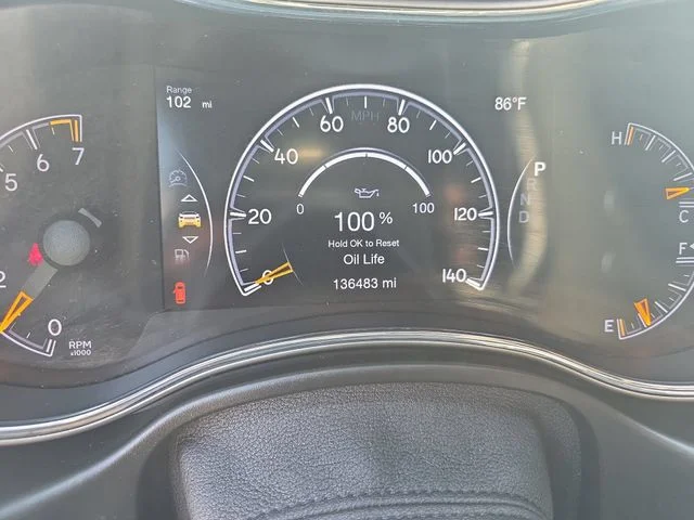 Used 2019 White Jeep Laredo E image 19
