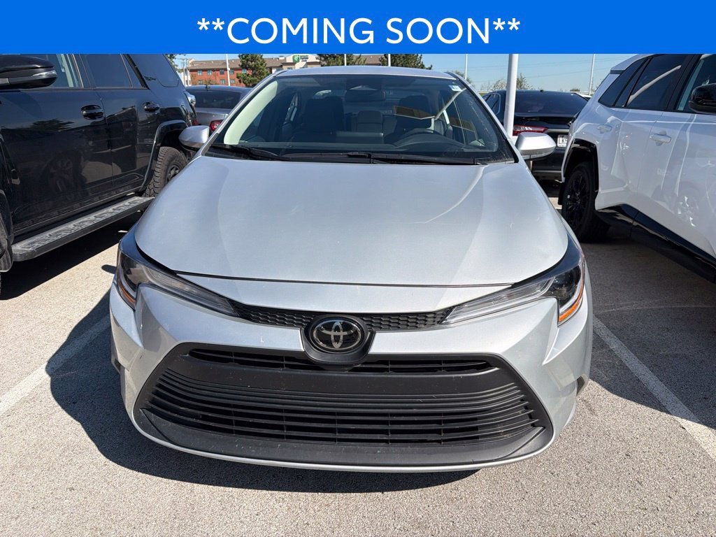 Used 2025 Silver Toyota LE image 2
