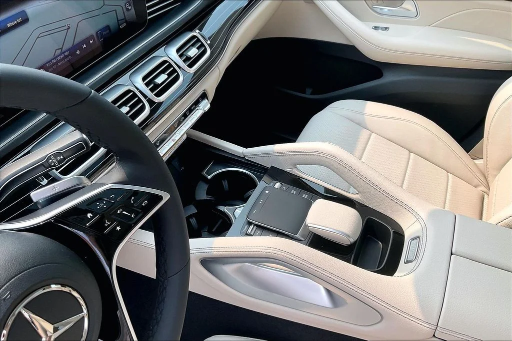 New 2026 Gray Mercedes-Benz GLE 350 image 8