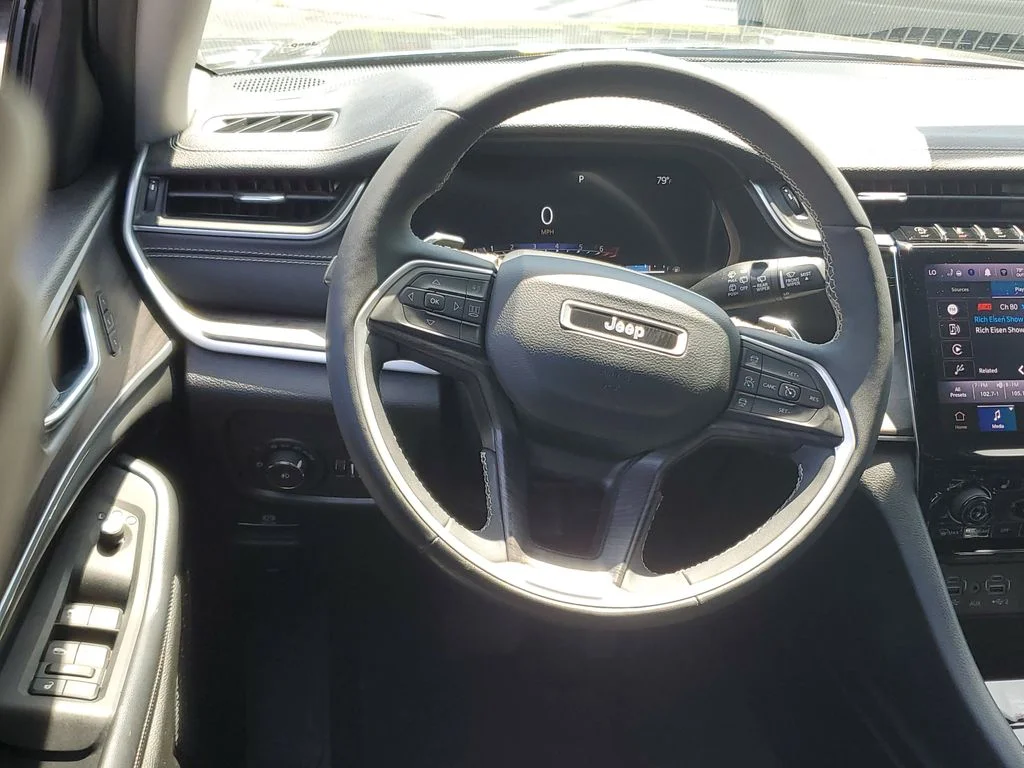 Used 2023 Gray Jeep Limited image 12
