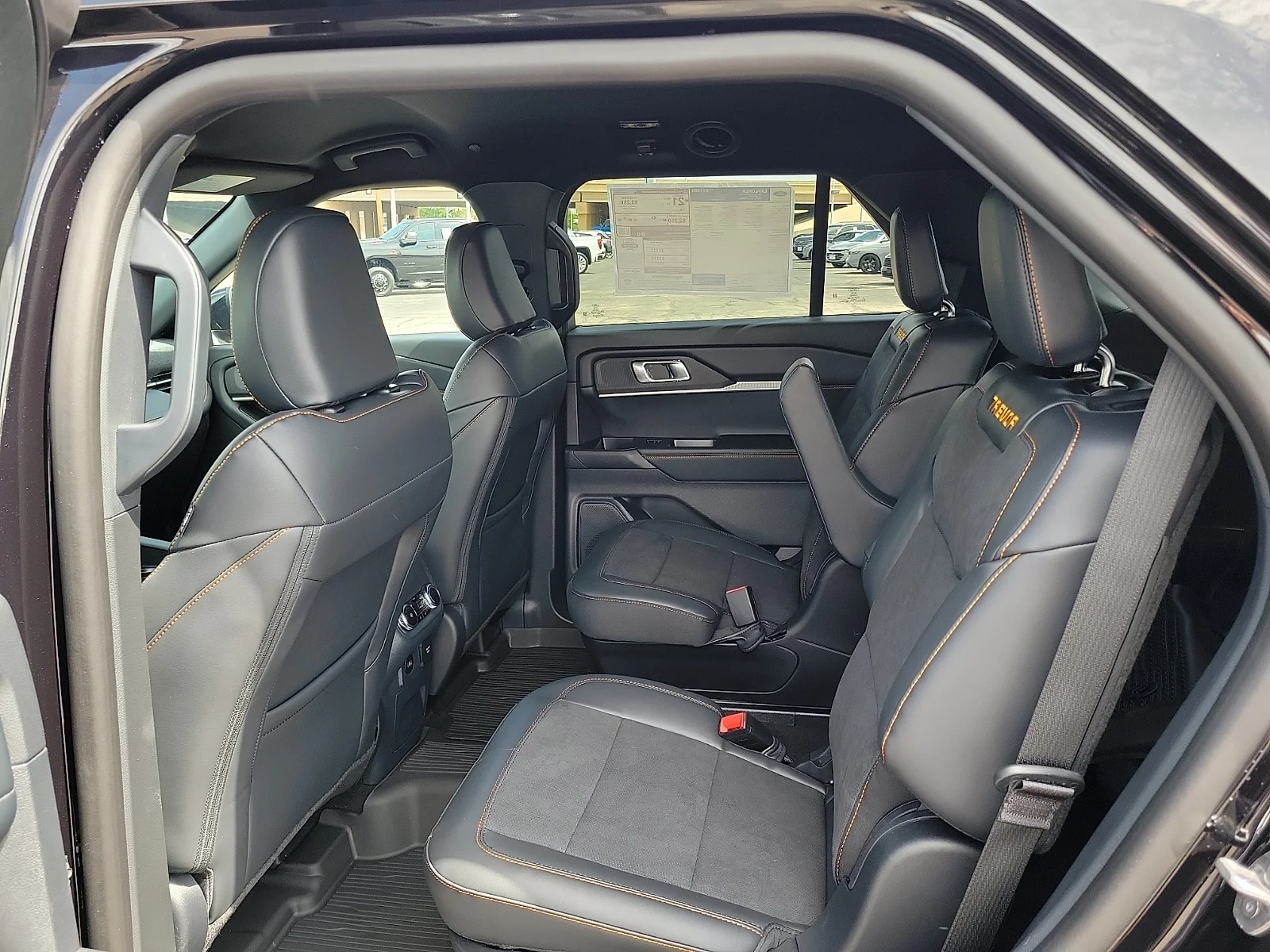 New 2026 Agate Black Metallic Ford Tremor&reg; image 9