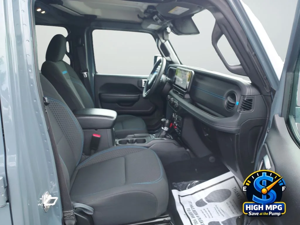 Used 2024 Gray Jeep Rubicon 4xe image 24