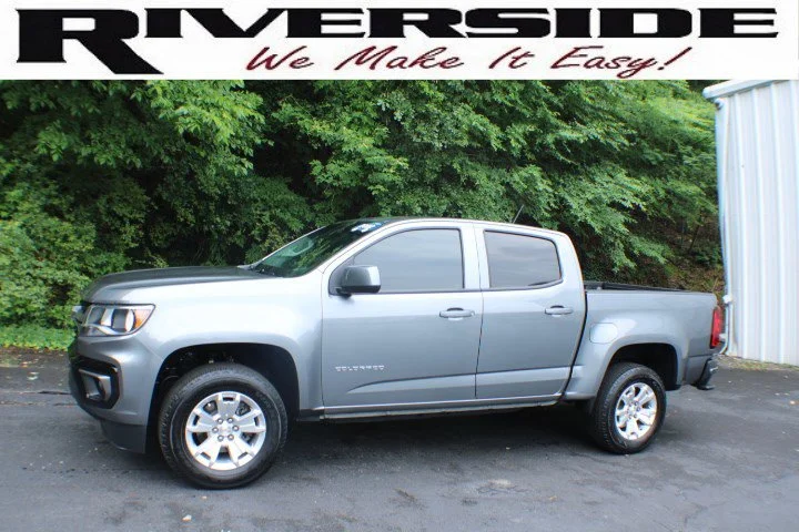 Used 2022 Satin Steel Metallic Chevrolet LT image 4