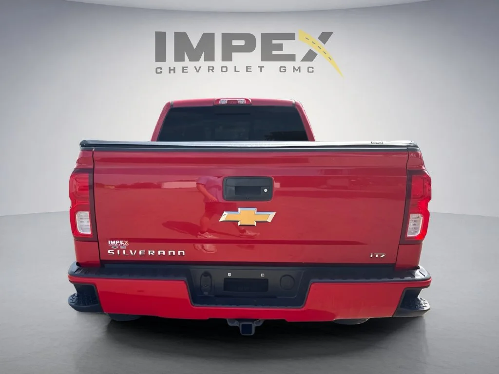 Used 2018 RED HOT Chevrolet LTZ image 4