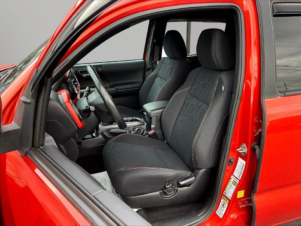 Used 2016 Red Toyota TRD Off-Road image 23