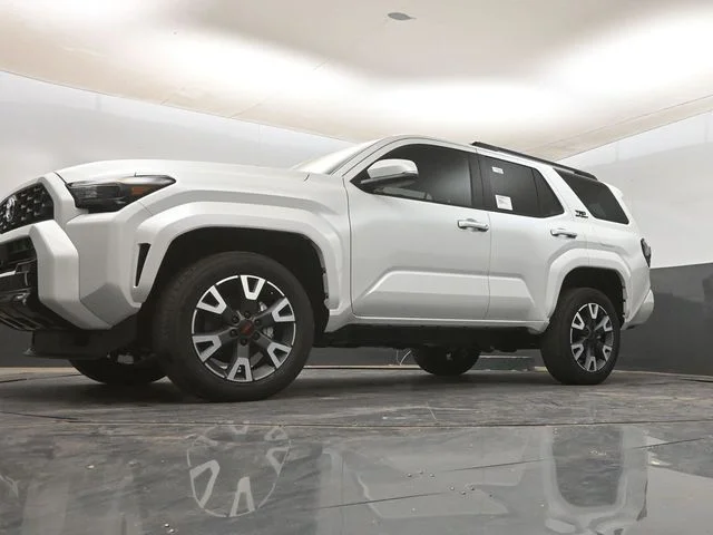 New 2026 Wind Chill Pearl <sup>1</sup> Toyota  TRD Sport image 20