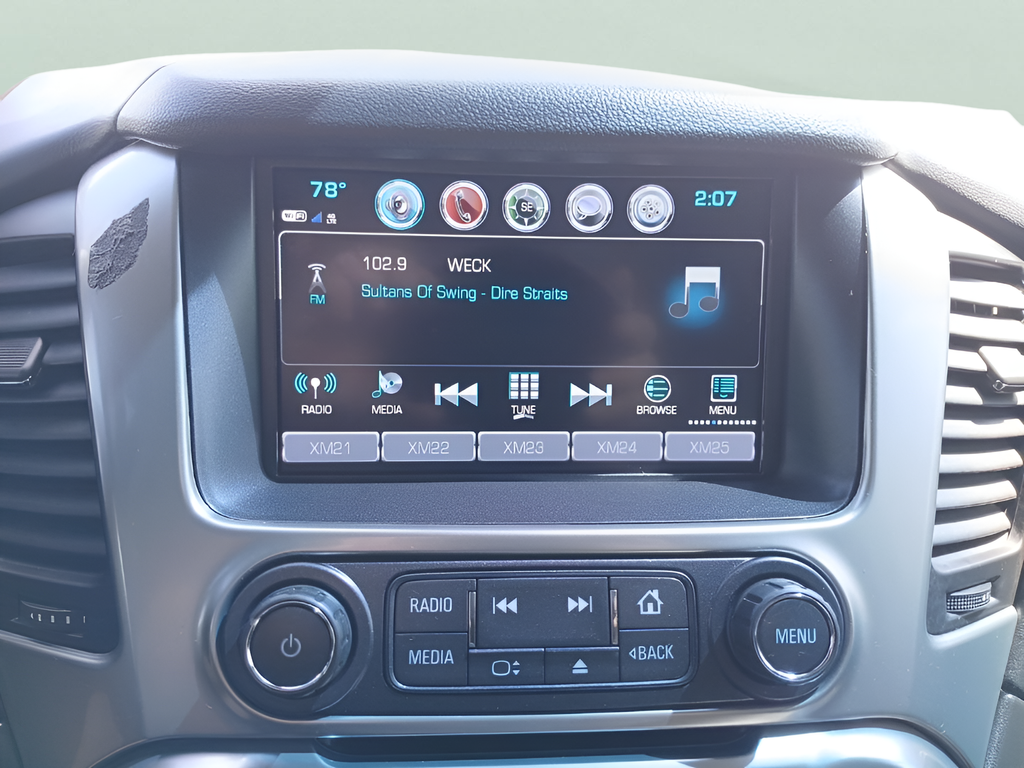 Used 2019 Black Chevrolet LT image 17