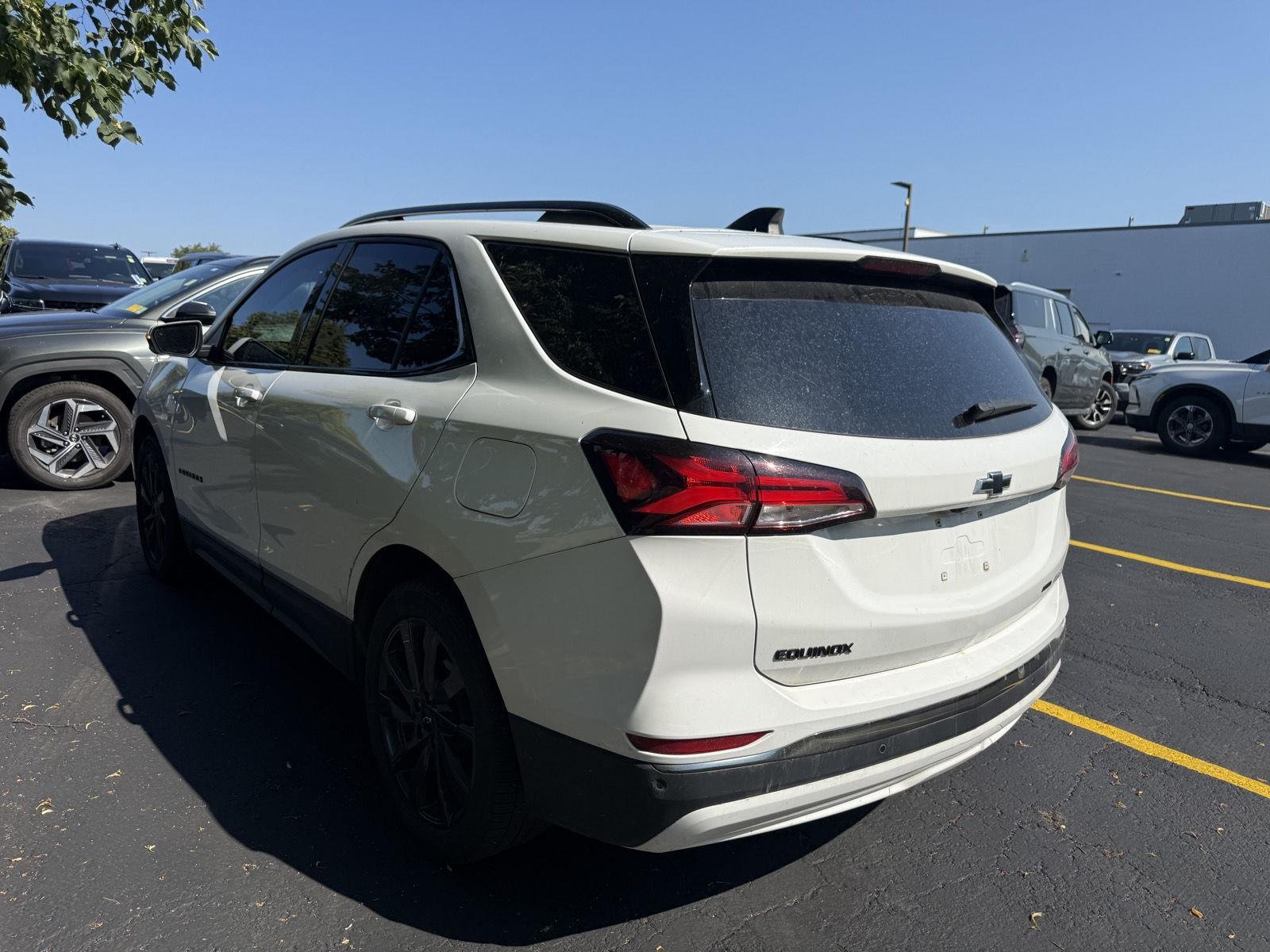 Used 2023 Summit White Chevrolet RS image 4