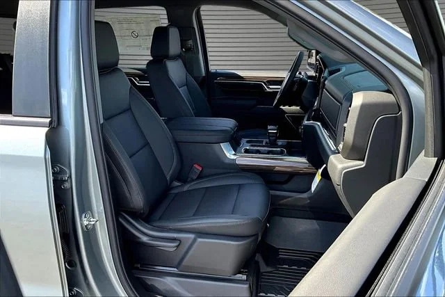 2026 Chevrolet Silverado 1500 LT - Photo 11