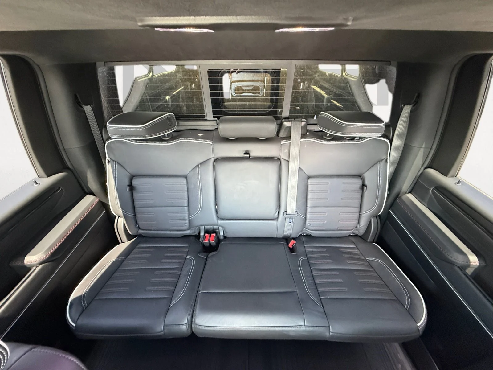 Used 2025 Onyx Black GMC AT4X image 17