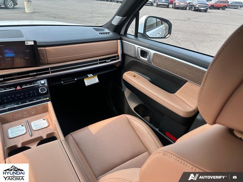 2026 Hyundai Santa Fe Limited - Photo 26
